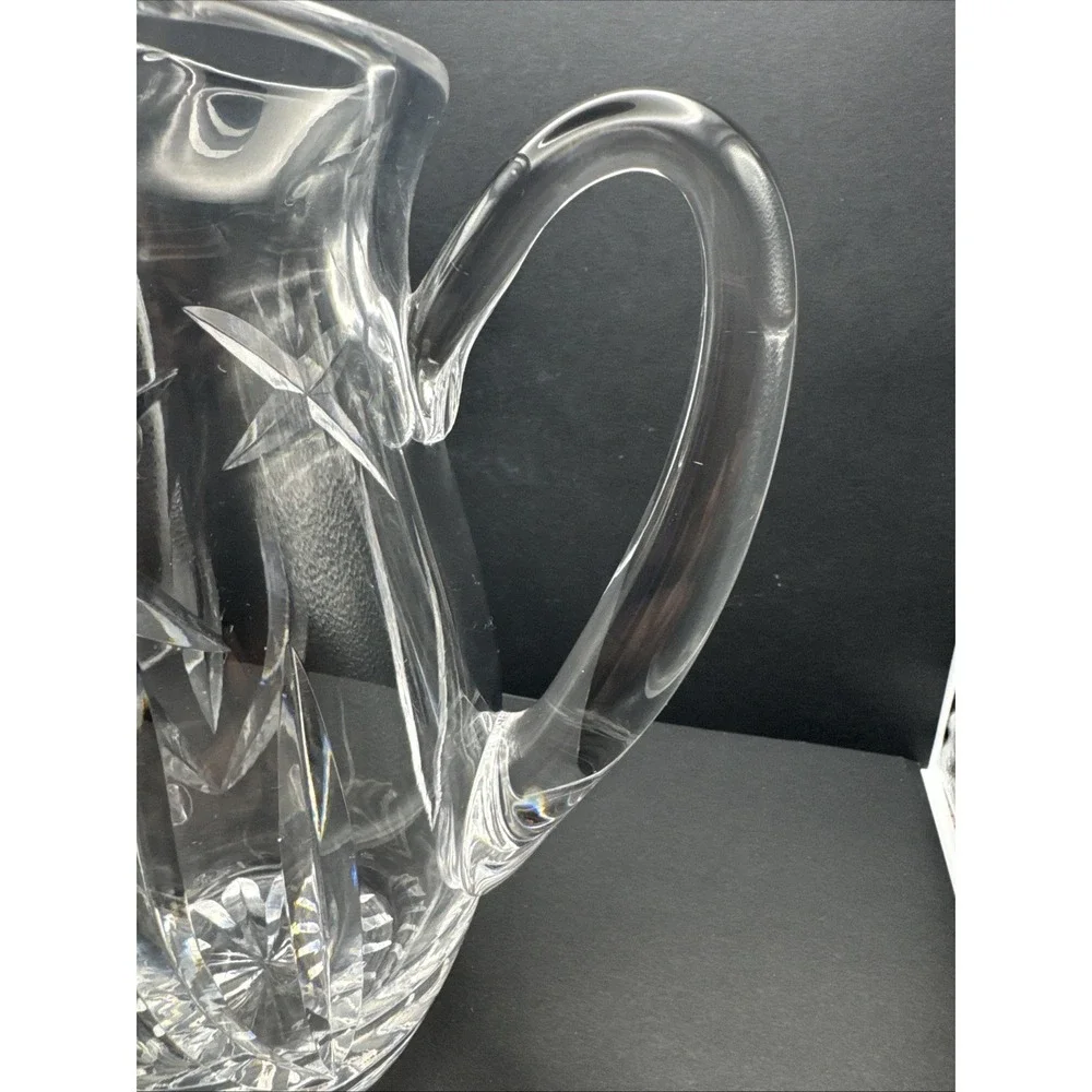 Waterford‎ Crystal 26 Oz Jug/Pitcher.   Mint Condition